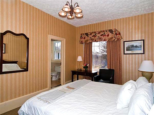 Shawnee Inn and Golf Resort Shawnee-on-Delaware, PA Banquet and Guest Room Renovation